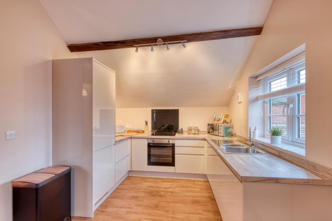 The Station Loft City Centre 1-Bed Apartment 우스터 외부 사진
