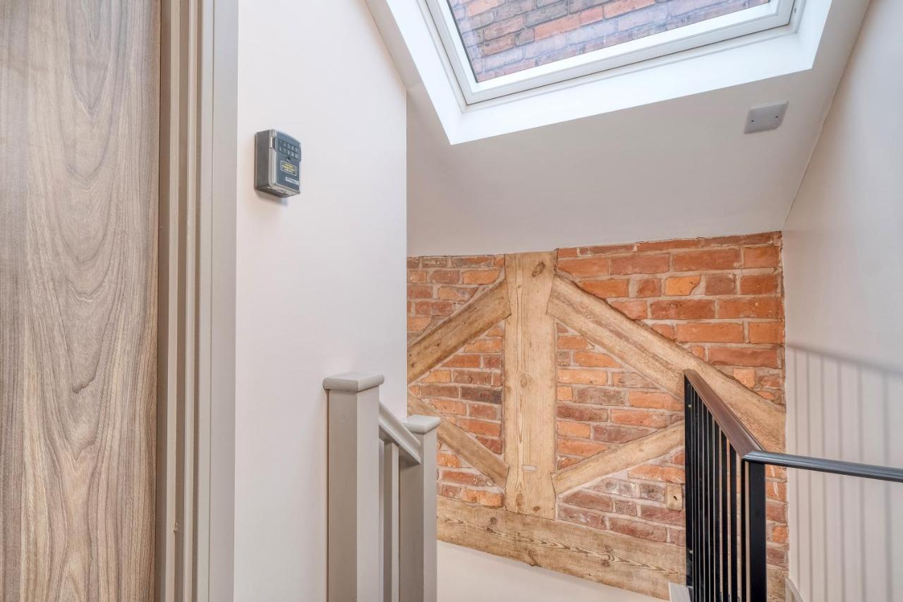 The Station Loft City Centre 1-Bed Apartment 우스터 외부 사진