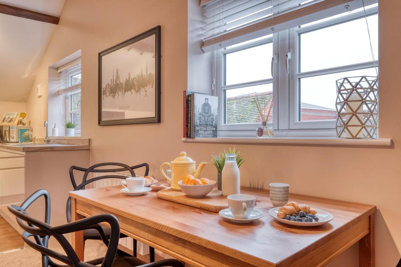The Station Loft City Centre 1-Bed Apartment 우스터 외부 사진